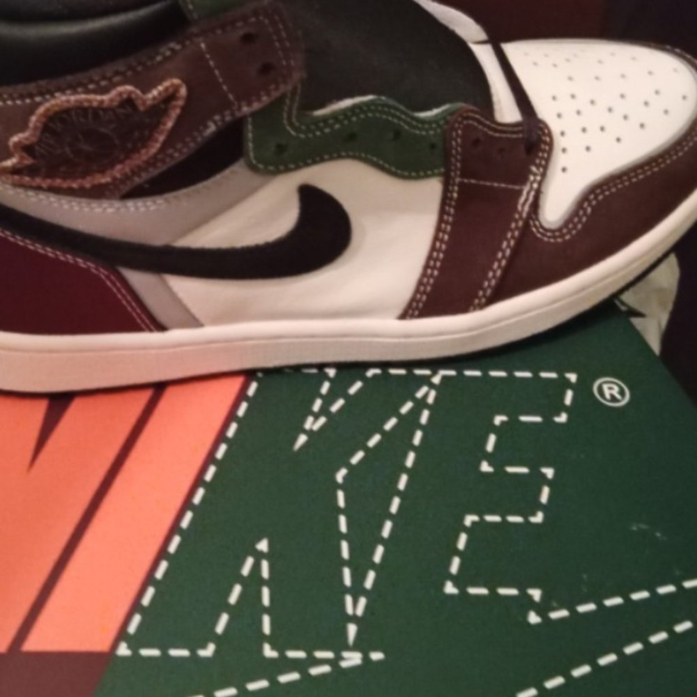 AIR JORDAN 1 RETRO HIGH OG CRAFT - Picture 4 of 5